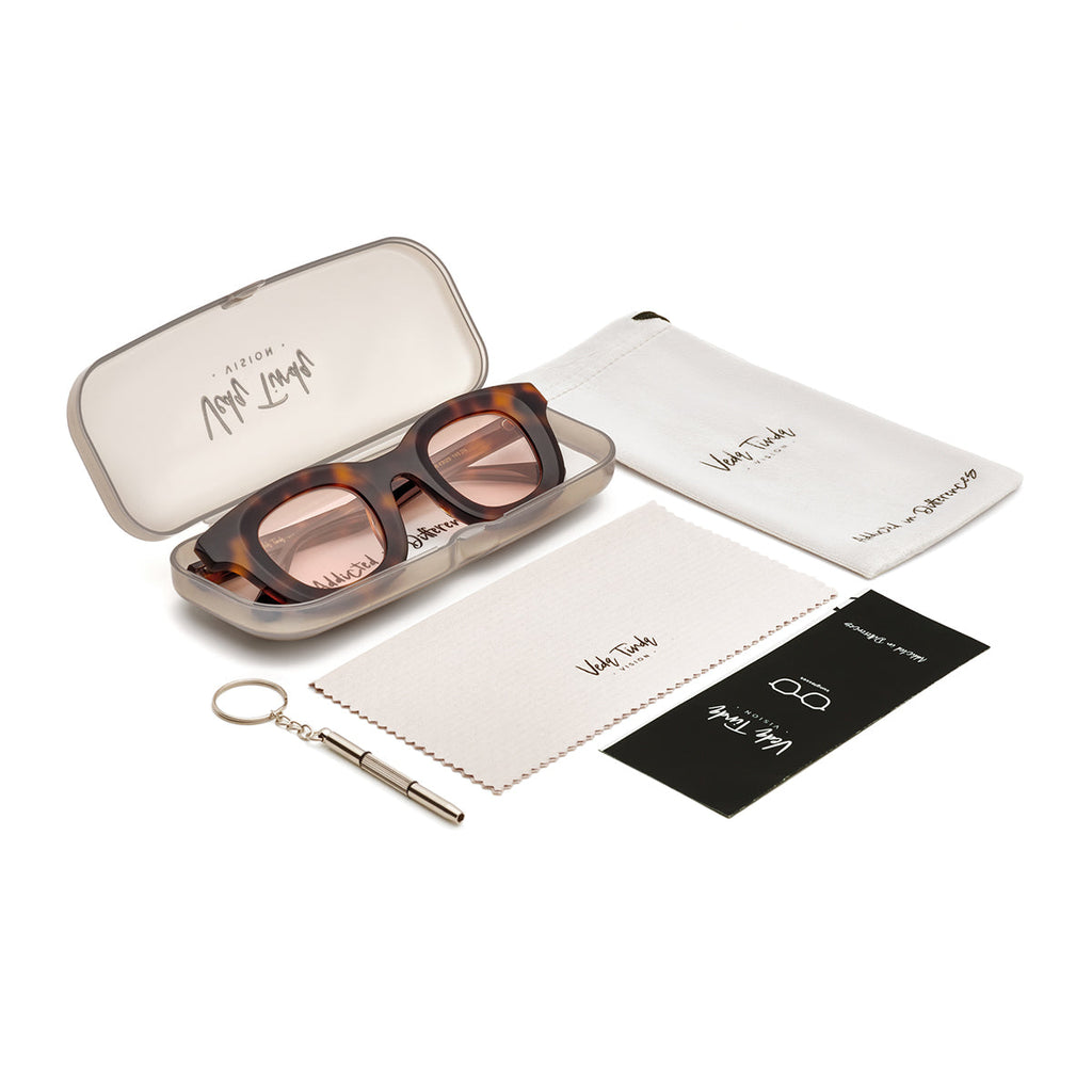 Light Pink Lens Tortoiseshell Frame